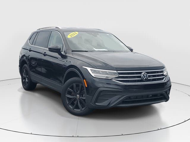 2024 Volkswagen Tiguan SE
                                    for sale in Miami, FL – photo 2