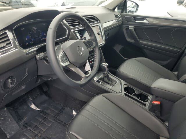 2024 Volkswagen Tiguan SE
                                    for sale in Miami, FL – photo 18