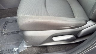 2024 Toyota RAV4 thumbnail – Oakland Park, FL – 32