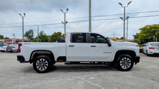2022 Chevrolet Silverado 2500HD thumbnail – West Palm Beach , FL – 10