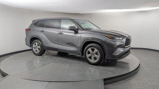 2022 Toyota Highlander thumbnail – West Palm Beach , FL – 11