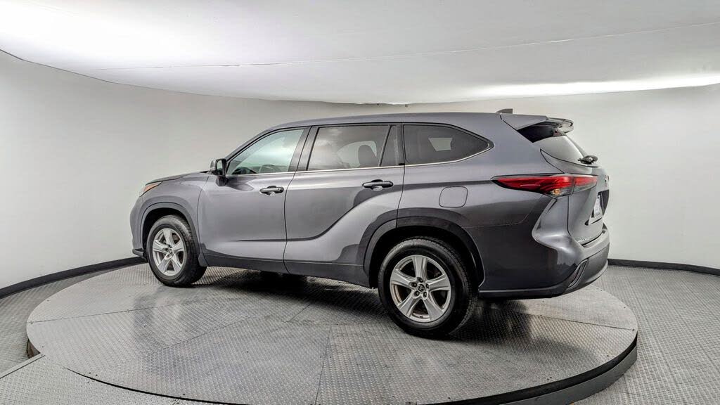 2022 Toyota Highlander L
                                    for sale in West Palm Beach , FL – photo 6