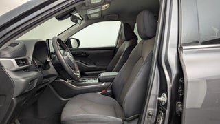 2022 Toyota Highlander thumbnail – West Palm Beach , FL – 15