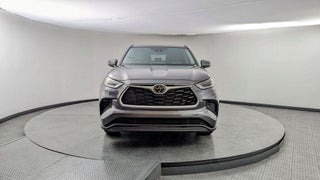 2022 Toyota Highlander thumbnail – West Palm Beach , FL – 13