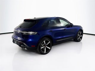 2024 Porsche Macan thumbnail – Davie, FL – 5
