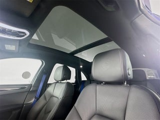2024 Porsche Macan thumbnail – Davie, FL – 21