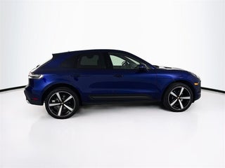 2024 Porsche Macan thumbnail – Davie, FL – 4
