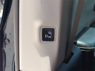 2022 Chrysler Pacifica Hybrid thumbnail – Miami Shores, FL – 19