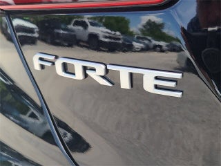 2024 Kia Forte thumbnail – Miami Shores, FL – 10