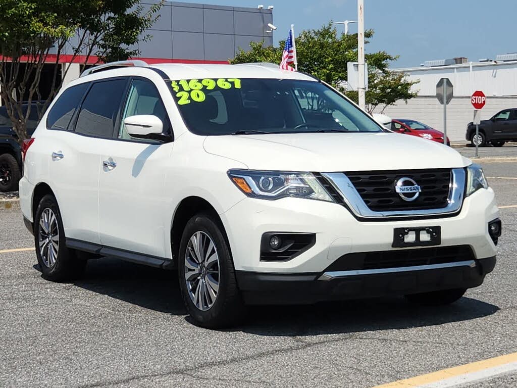 Image of 2020 Nissan Pathfinder