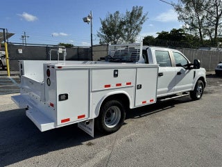 2017 Ford F-350 Super Duty thumbnail – Miami, FL – 32
