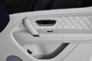 2017 Bentley Bentayga W12 thumbnail – Doral, FL – 29