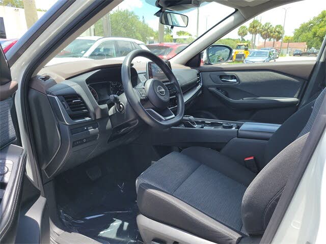 2023 Nissan Rogue SV
                                    for sale in Miami, FL – photo 10