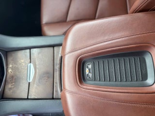 2019 Cadillac Escalade thumbnail – Hialeah, FL – 12