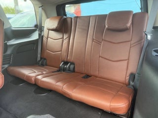 2019 Cadillac Escalade thumbnail – Hialeah, FL – 9