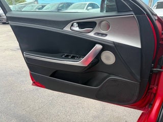 2019 Kia Stinger thumbnail – Hialeah, FL – 10