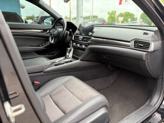 2020 Honda Accord thumbnail – Hialeah, FL – 24