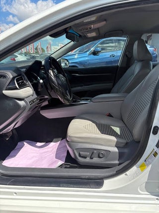 2020 Toyota Camry thumbnail – Hialeah, FL – 8