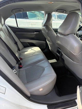 2020 Toyota Camry thumbnail – Hialeah, FL – 12