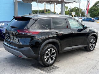 2023 Nissan Rogue thumbnail – Hialeah, FL – 4