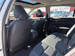 2024 Nissan Altima thumbnail – Hialeah, FL – 16