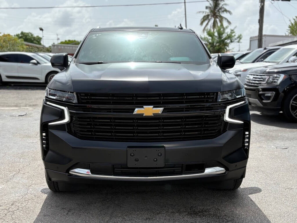 2022 Chevrolet Suburban LT
                                    for sale in Hialeah, FL – photo 2