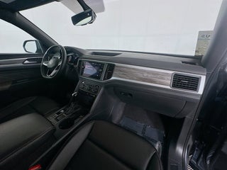 2021 Volkswagen Atlas Cross Sport thumbnail – Miami, FL – 30