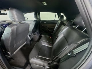 2021 Volkswagen Atlas Cross Sport thumbnail – Miami, FL – 21