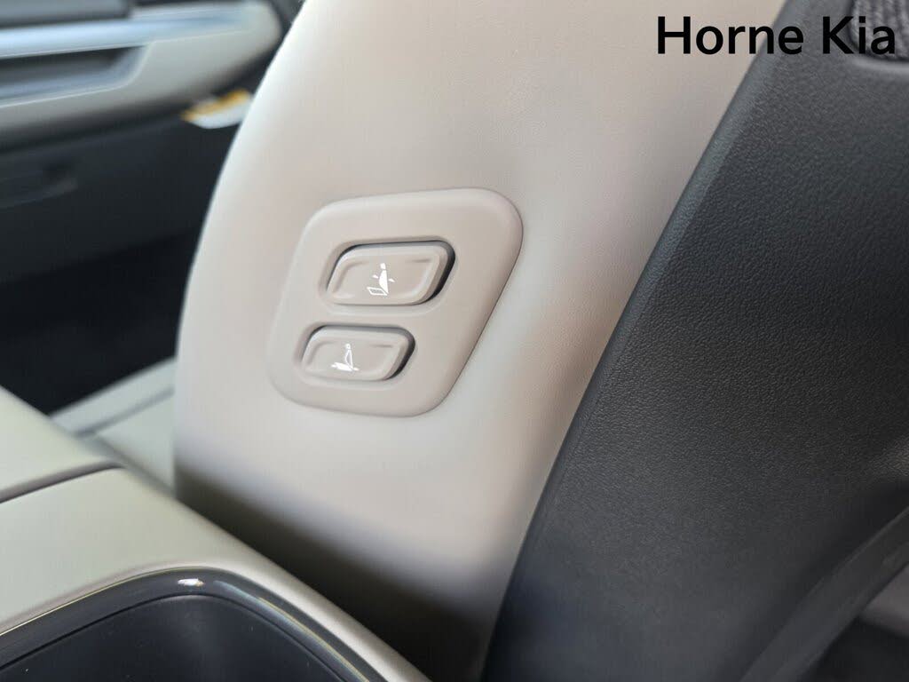 Image of 2025 Kia EV9