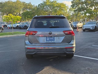 2022 Volkswagen Tiguan thumbnail – Fort Lauderdale, FL – 8