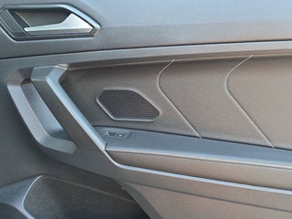2022 Volkswagen Tiguan thumbnail – Fort Lauderdale, FL – 28