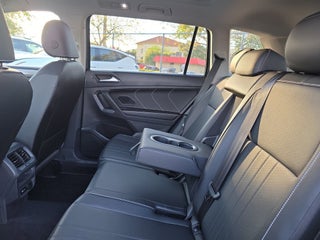 2022 Volkswagen Tiguan thumbnail – Fort Lauderdale, FL – 27