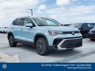 Volkswagen Taos