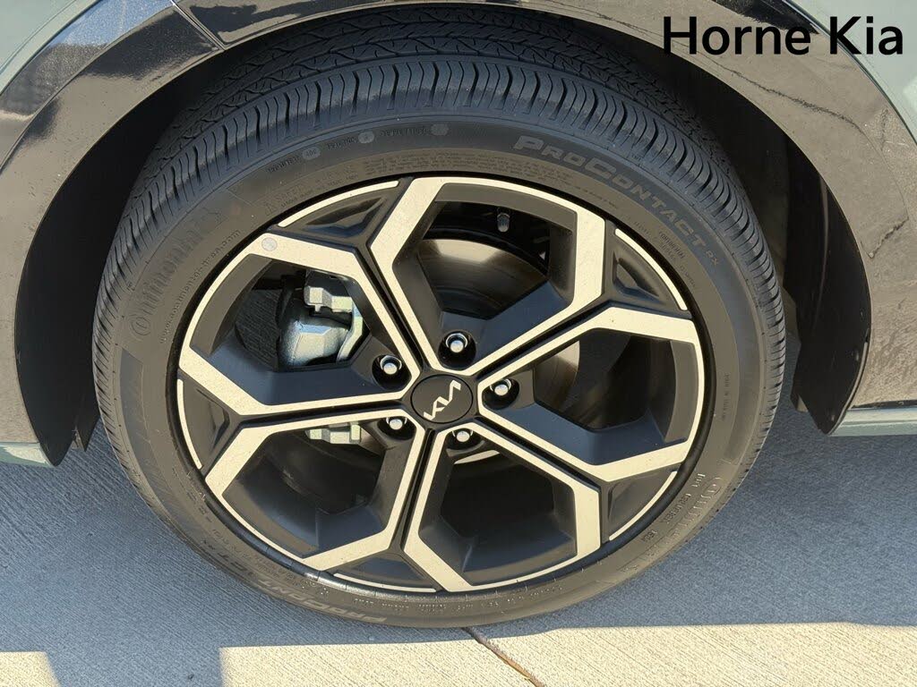 Image of 2025 Kia Niro