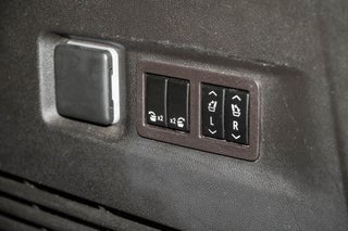 2023 Chevrolet Suburban thumbnail – Miami, FL – 42