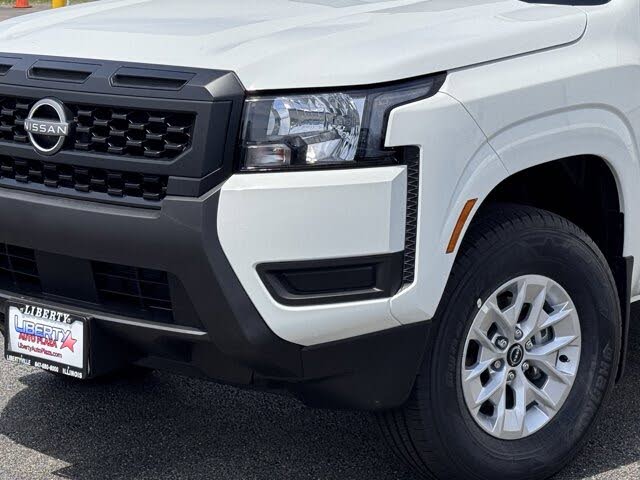 Image of 2025 Nissan Frontier