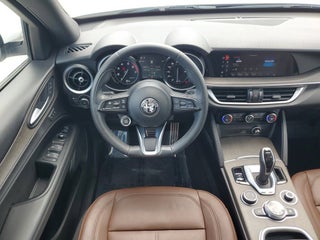 2022 Alfa Romeo Stelvio thumbnail – Homestead, FL – 17