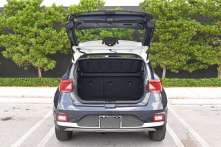 2023 Toyota RAV4 thumbnail – Miami, FL – 21