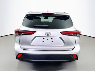 2022 Toyota Highlander thumbnail – Miami, FL – 5