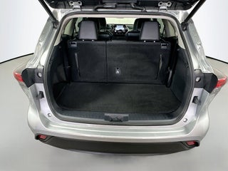 2022 Toyota Highlander thumbnail – Miami, FL – 25