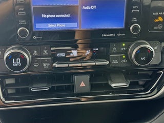 2022 Toyota Highlander thumbnail – Miami, FL – 12