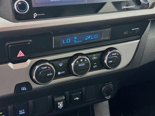 2022 Toyota Tacoma thumbnail – Miami, FL – 12
