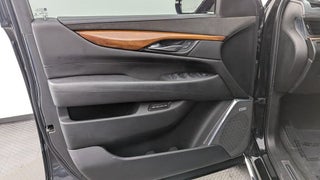 2015 Cadillac Escalade thumbnail – Margate, FL – 14