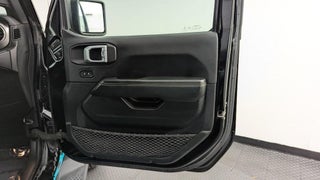 2020 Jeep Gladiator thumbnail – West Palm Beach , FL – 23