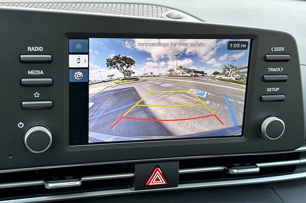 Image of 2025 Hyundai Elantra Hybrid