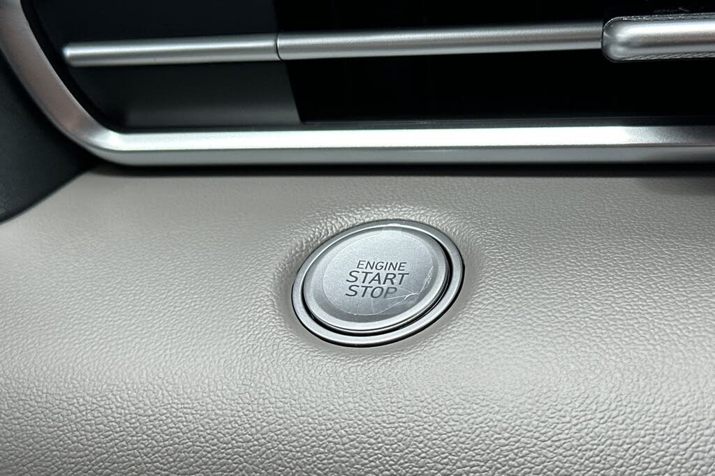 Image of 2025 Hyundai Elantra Hybrid