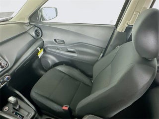 Image of 2025 Nissan Kicks Play