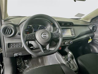 Image of 2025 Nissan Kicks Play