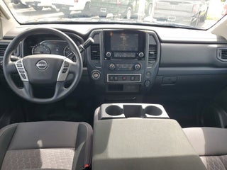 2023 Nissan Titan thumbnail – Homestead, FL – 12