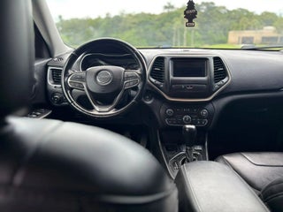 2019 Jeep Cherokee thumbnail – Pompano Beach, FL – 12